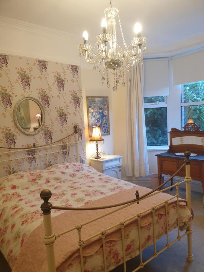 Private Room Near Roath Lake/Park Cardiff Exterior photo