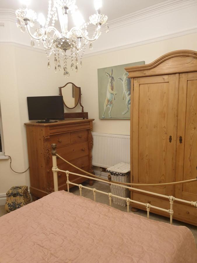 Private Room Near Roath Lake/Park Cardiff Exterior photo